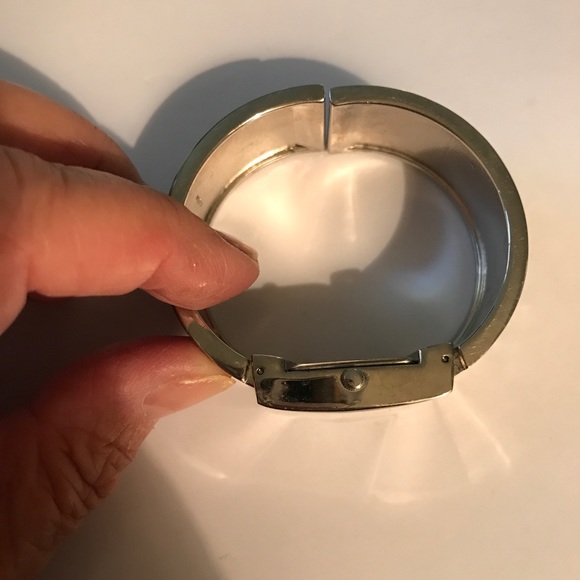 Vintage Quartz enamel watch #24 - Picture 5 of 6